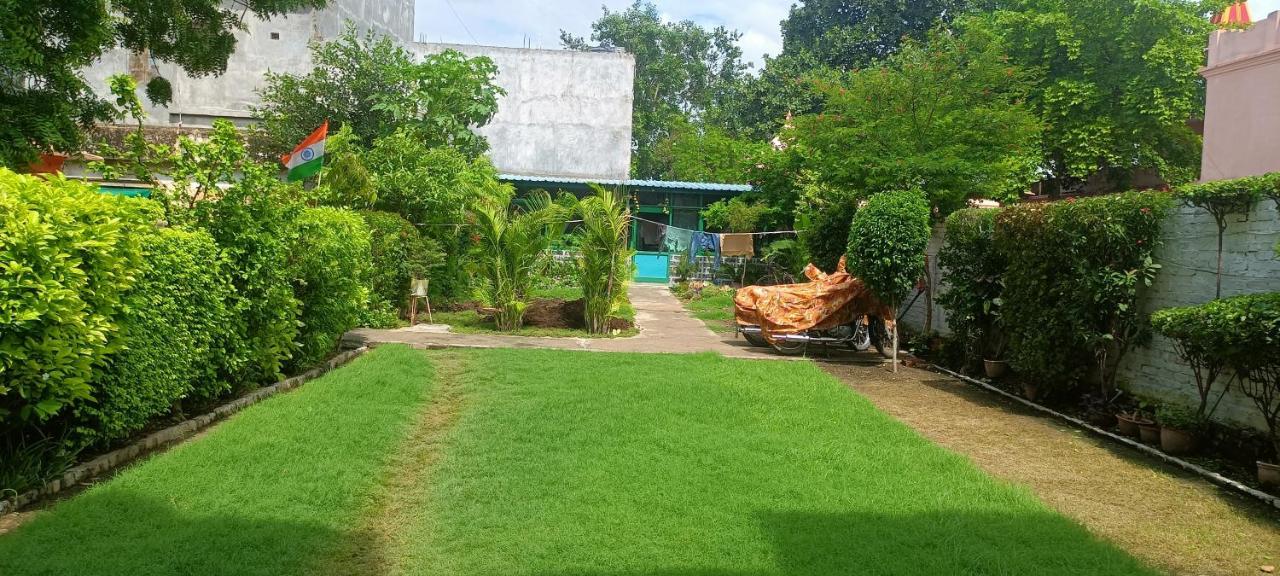 Maa Gauri Paying Guest House Varanasi Ngoại thất bức ảnh