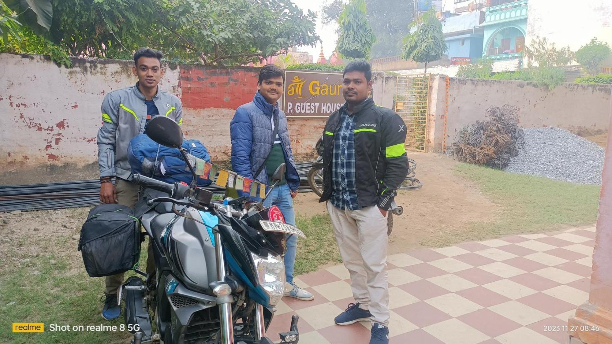 Maa Gauri Paying Guest House Varanasi Ngoại thất bức ảnh
